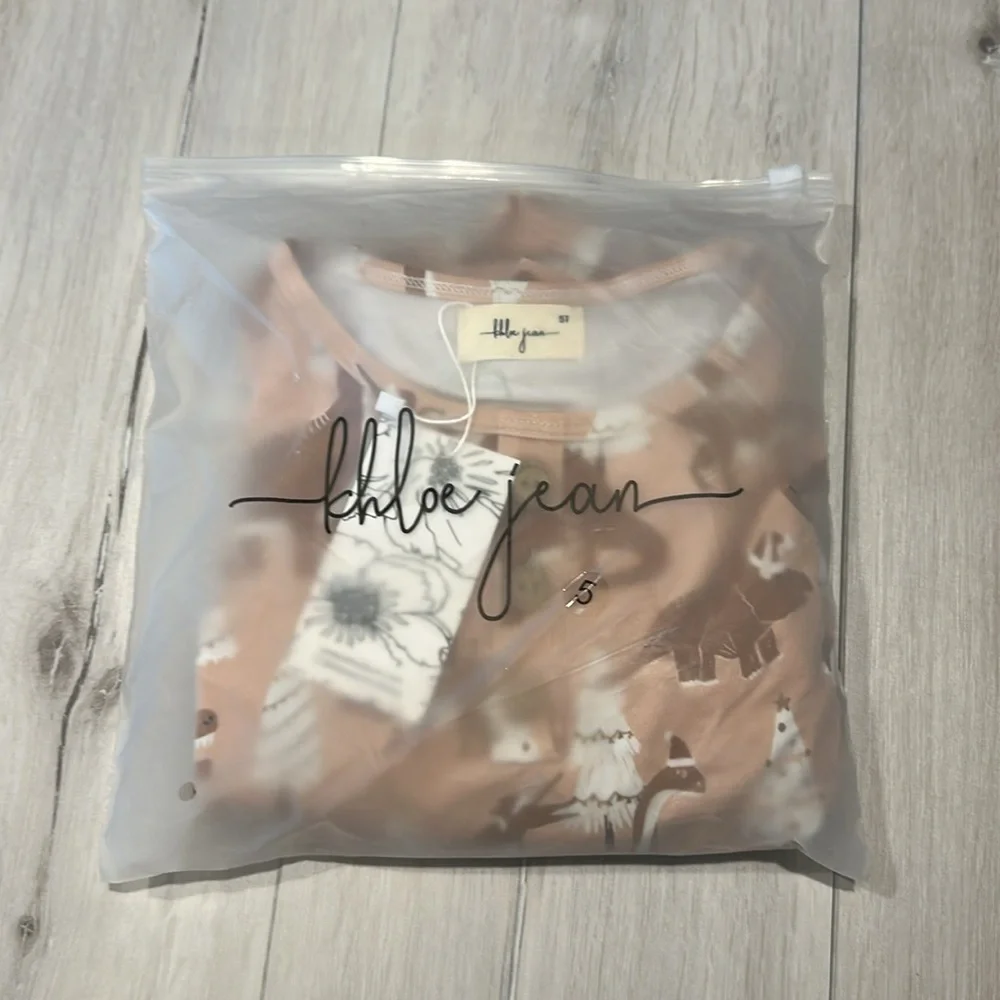Khloe Jean Dinos in‎ Blush 2 Pc PJ Set 5T New With Tags